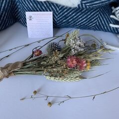 Dried Flowers and Care Card